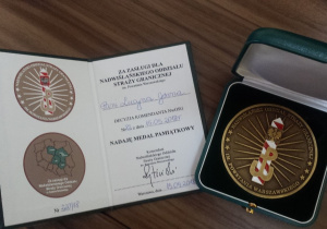 medal za zasługi dla Pani Dyrektor Lucyny Górnej1